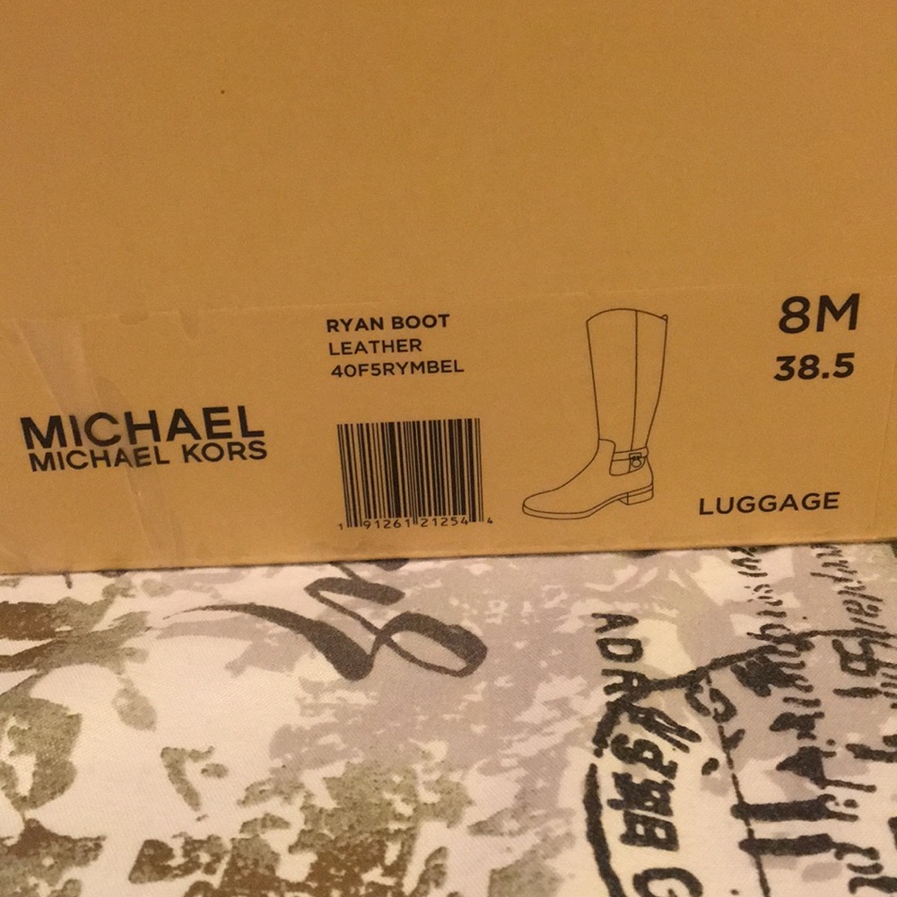 NWOT Michael Kors women’s boots! - Picture 2 of 8